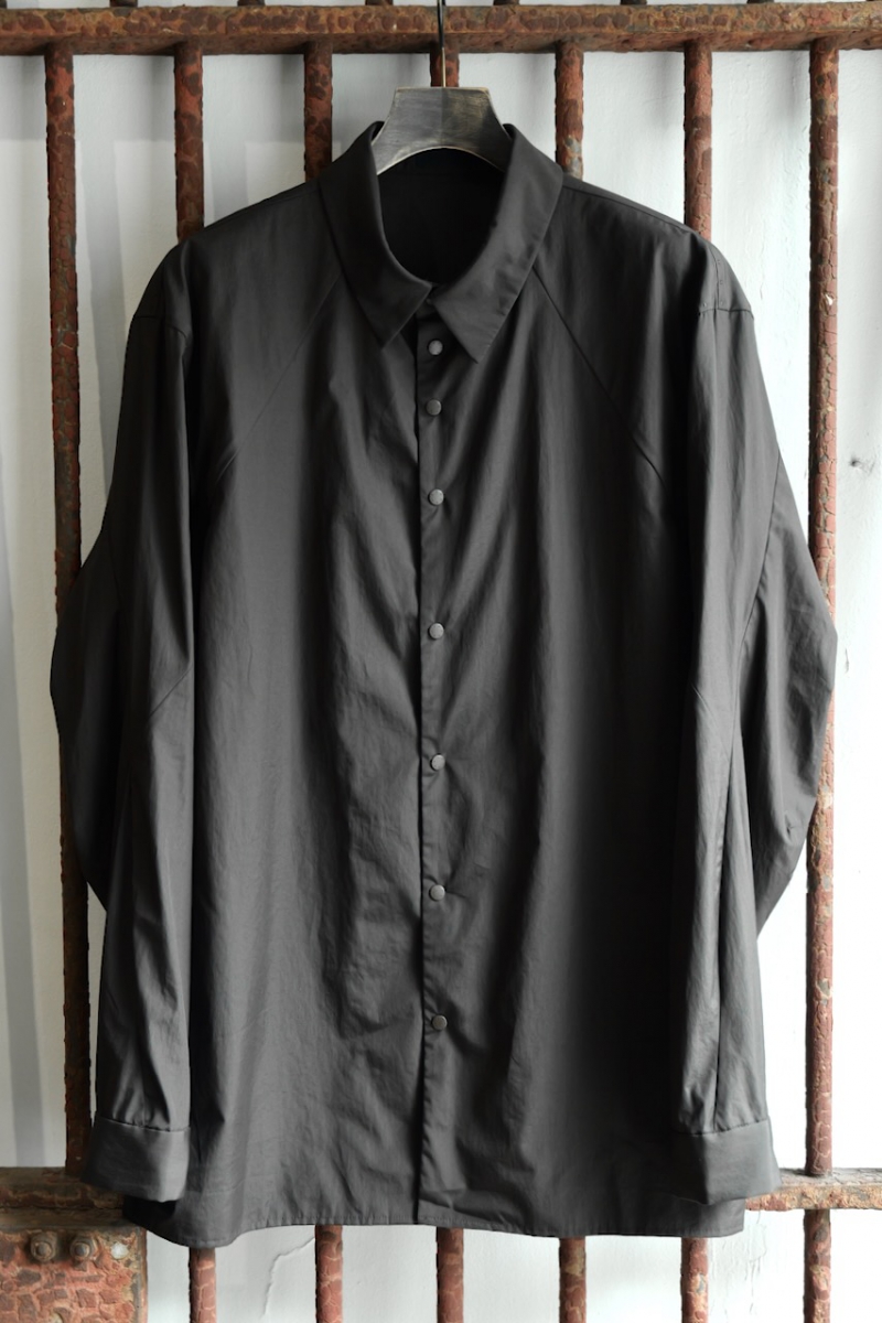 SHC-S17V. Fitted Shirt 170/2 SUVIN Cotton. Dark Khaki. DEVOA.