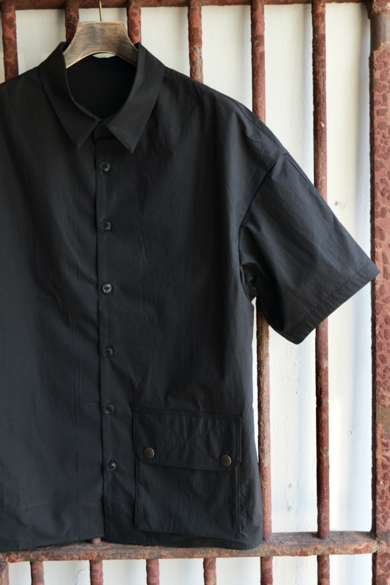 SHC-DTMH. Half Sleeve Shirt High Density Cotton. Black. DEVOA.